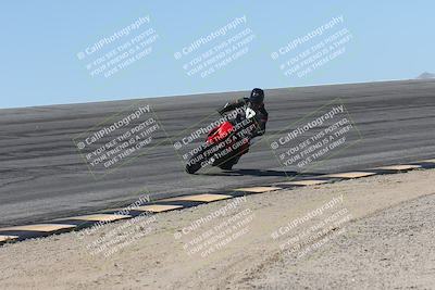 media/Oct-13-2025-Moto Forza (Mon) [[a66d839500]]/4-C Group/Session 2 (Bowl)/